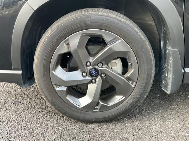 フォレスター ＳＴＩスポーツ　純正ダイアトーンナビフルセグＴＶ・デジタルインナーミラー・バックカメラ・ＥＴＣ・アイサイト・前席シートヒーター・ステアリングヒーター・運転席メモリパワーシート・パドルシフト・ブラインドスポット（11枚目）