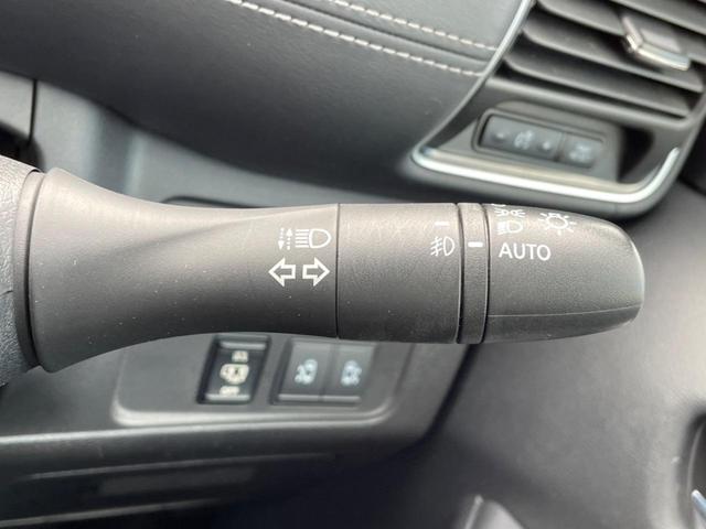 セレナ ハイウェイスター　両側電動スライド　純正９型ナビ　全周囲カメラ　バックカメラ　エマージェンシーブレーキ　ドラレコ　コーナーセンサー　スマートキー　ＬＥＤヘッド　ＥＴＣ　クルコン　オートマチックハイビーム　車線逸脱警報（40枚目）
