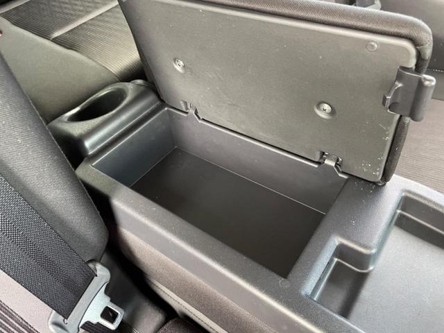 セレナ ハイウェイスター　両側電動スライド　純正９型ナビ　全周囲カメラ　バックカメラ　エマージェンシーブレーキ　ドラレコ　コーナーセンサー　スマートキー　ＬＥＤヘッド　ＥＴＣ　クルコン　オートマチックハイビーム　車線逸脱警報（63枚目）