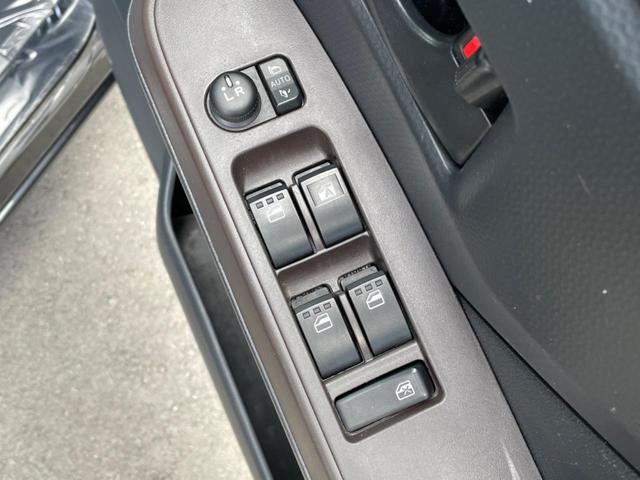 タンク X S 電動スライド 純正ナビ バックカメラ スマートアシスト 禁煙車 ドラレコ スマートキー ETC オートマチックハイビーム 車線逸脱警報 誤発進抑制機能 先行車発進お知らせ機能 オートライト(51枚目)