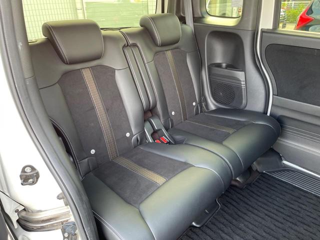 N-BOXカスタム G・Lターボホンダセンシング 両側電動スライド バックカメラ ホンダセンシング レーダークルーズ 禁煙車 2トーンカラー ハーフレザーシート ドラレコ スマートキー LEDヘッド ETC オートマチックハイビーム 車線逸脱警報(9枚目)