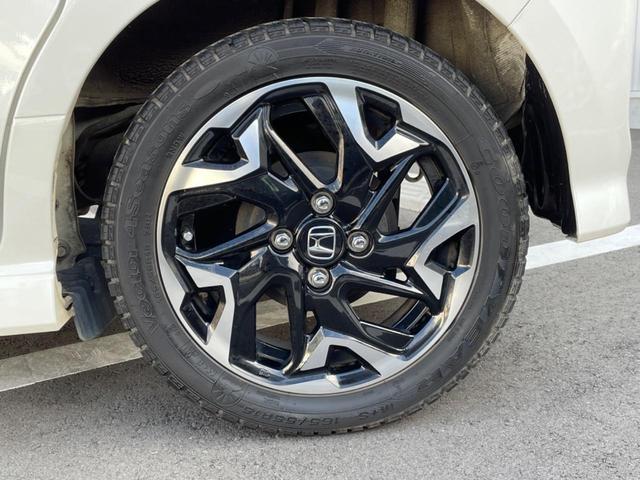 N-BOXカスタム G・Lターボホンダセンシング 両側電動スライド バックカメラ ホンダセンシング レーダークルーズ 禁煙車 2トーンカラー ハーフレザーシート ドラレコ スマートキー LEDヘッド ETC オートマチックハイビーム 車線逸脱警報(29枚目)