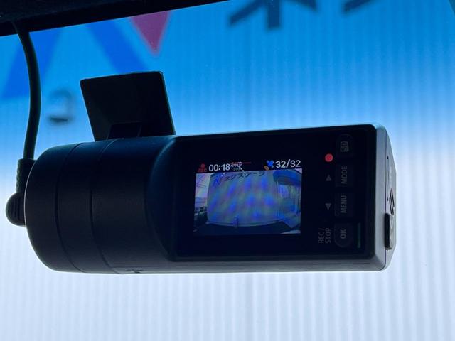 N-BOXカスタム G・Lターボホンダセンシング 両側電動スライド バックカメラ ホンダセンシング レーダークルーズ 禁煙車 2トーンカラー ハーフレザーシート ドラレコ スマートキー LEDヘッド ETC オートマチックハイビーム 車線逸脱警報(38枚目)