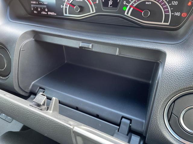 N-BOXカスタム G・Lターボホンダセンシング 両側電動スライド バックカメラ ホンダセンシング レーダークルーズ 禁煙車 2トーンカラー ハーフレザーシート ドラレコ スマートキー LEDヘッド ETC オートマチックハイビーム 車線逸脱警報(52枚目)