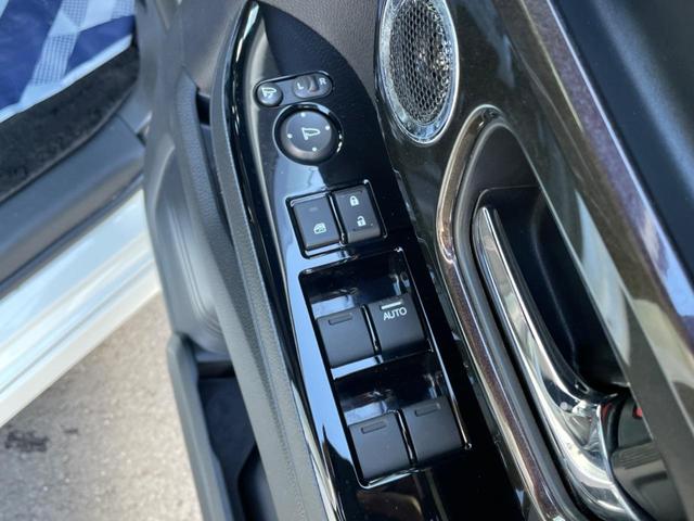 N-BOXカスタム G・Lターボホンダセンシング 両側電動スライド バックカメラ ホンダセンシング レーダークルーズ 禁煙車 2トーンカラー ハーフレザーシート ドラレコ スマートキー LEDヘッド ETC オートマチックハイビーム 車線逸脱警報(56枚目)