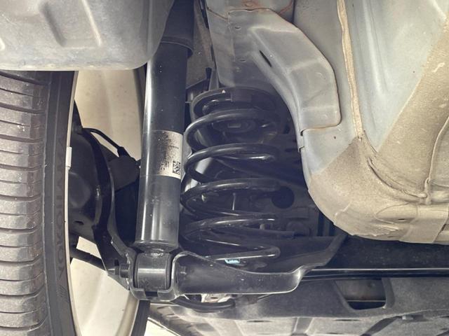 シャトル ハイブリッドZ 純正ナビ バックカメラ 禁煙車 ハーフレザーシート スマートキー LEDヘッド ETC クルコン オートマチックハイビーム オートライト オートエアコン 純正16インチAW Bluetooth再生(20枚目)