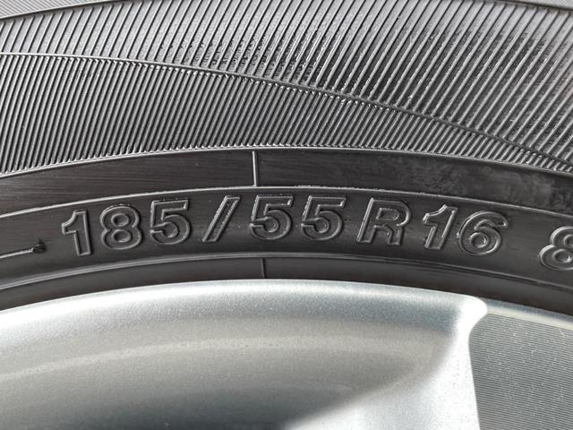 シャトル ハイブリッドZ 純正ナビ バックカメラ 禁煙車 ハーフレザーシート スマートキー LEDヘッド ETC クルコン オートマチックハイビーム オートライト オートエアコン 純正16インチAW Bluetooth再生(30枚目)