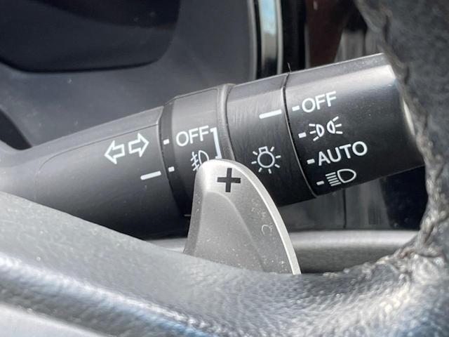 シャトル ハイブリッドZ 純正ナビ バックカメラ 禁煙車 ハーフレザーシート スマートキー LEDヘッド ETC クルコン オートマチックハイビーム オートライト オートエアコン 純正16インチAW Bluetooth再生(35枚目)