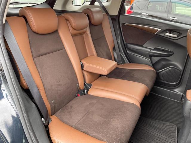 シャトル ハイブリッドZ 純正ナビ バックカメラ 禁煙車 ハーフレザーシート スマートキー LEDヘッド ETC クルコン オートマチックハイビーム オートライト オートエアコン 純正16インチAW Bluetooth再生(40枚目)