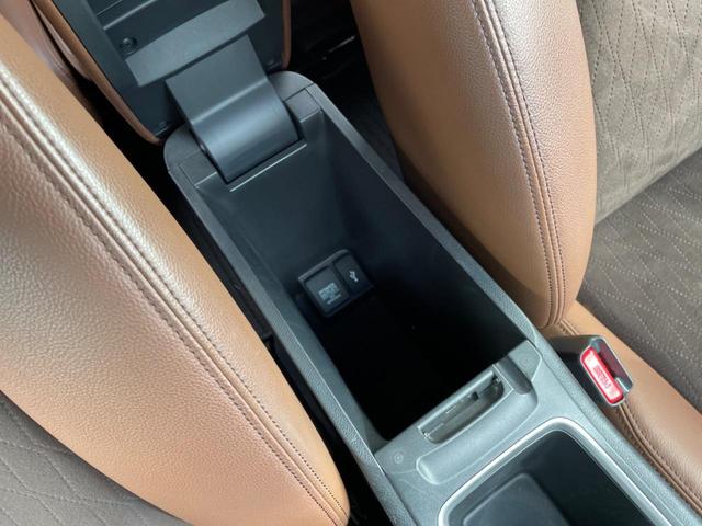 シャトル ハイブリッドZ 純正ナビ バックカメラ 禁煙車 ハーフレザーシート スマートキー LEDヘッド ETC クルコン オートマチックハイビーム オートライト オートエアコン 純正16インチAW Bluetooth再生(50枚目)