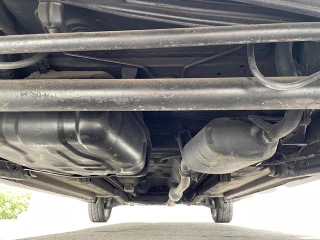 フレアカスタムスタイル XT ナビ バックカメラ 禁煙車 スマートキー HIDヘッド ETC オートライト オートエアコン 15インチAW CD再生 革巻きステアリング ステアリングスイッチ パドルシフト フォグライト(19枚目)