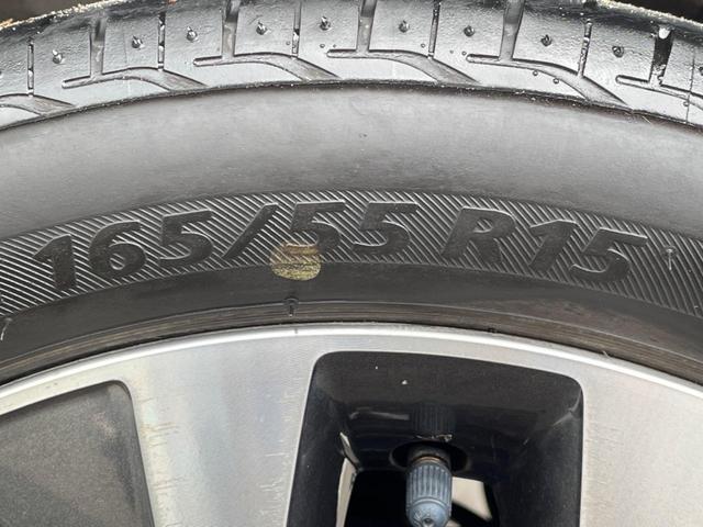 フレアカスタムスタイル XT ナビ バックカメラ 禁煙車 スマートキー HIDヘッド ETC オートライト オートエアコン 15インチAW CD再生 革巻きステアリング ステアリングスイッチ パドルシフト フォグライト(29枚目)