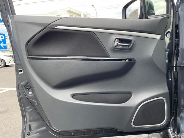 フレアカスタムスタイル XT ナビ バックカメラ 禁煙車 スマートキー HIDヘッド ETC オートライト オートエアコン 15インチAW CD再生 革巻きステアリング ステアリングスイッチ パドルシフト フォグライト(44枚目)