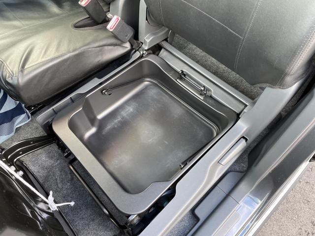 フレアカスタムスタイル XT ナビ バックカメラ 禁煙車 スマートキー HIDヘッド ETC オートライト オートエアコン 15インチAW CD再生 革巻きステアリング ステアリングスイッチ パドルシフト フォグライト(49枚目)