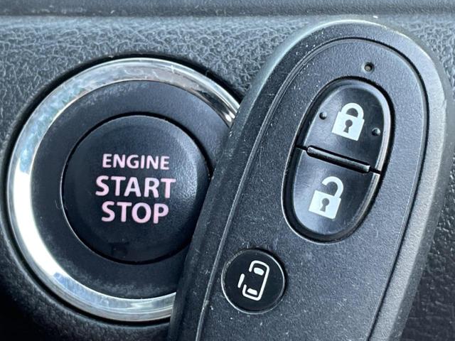 ソリオ ハイブリッドＭＸ　禁煙車　電動スライド　デュアルセンサーブレーキサポート　スマートキー　クルコン　車線逸脱警報　誤発進抑制機能　先行車発進お知らせ機能　オートエアコン　純正１５インチＡＷ　ＣＤ再生　ステアリングスイッチ（5枚目）