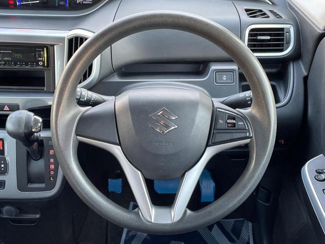 ソリオ ハイブリッドＭＸ　禁煙車　電動スライド　デュアルセンサーブレーキサポート　スマートキー　クルコン　車線逸脱警報　誤発進抑制機能　先行車発進お知らせ機能　オートエアコン　純正１５インチＡＷ　ＣＤ再生　ステアリングスイッチ（11枚目）