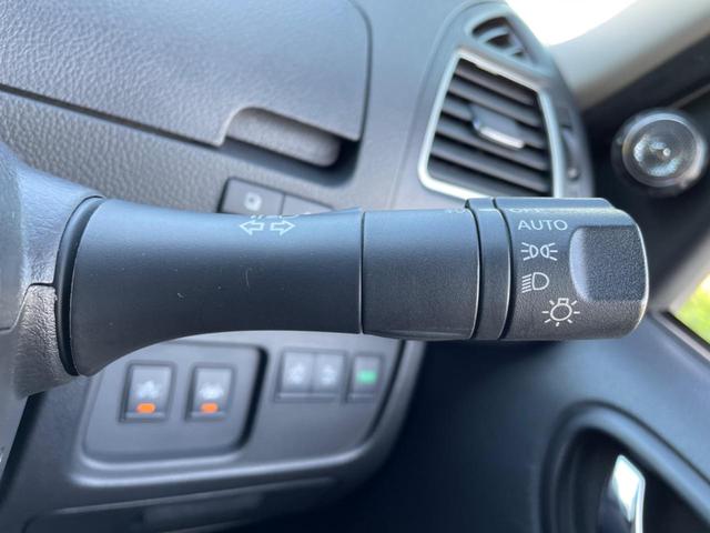 セレナ ハイウェイスター　Ｖエアロモード＋セーフティ　ＳＨＶ　後期　両側電動スライドドア　純正ナビ　フリップダウン　全周囲カメラ　フロント・サイド・バックカメラ　エマージェンシーブレーキ　禁煙車　ドラレコ　コーナーセンサー　スマートキー　ＬＥＤヘッド　ＥＴＣ（62枚目）