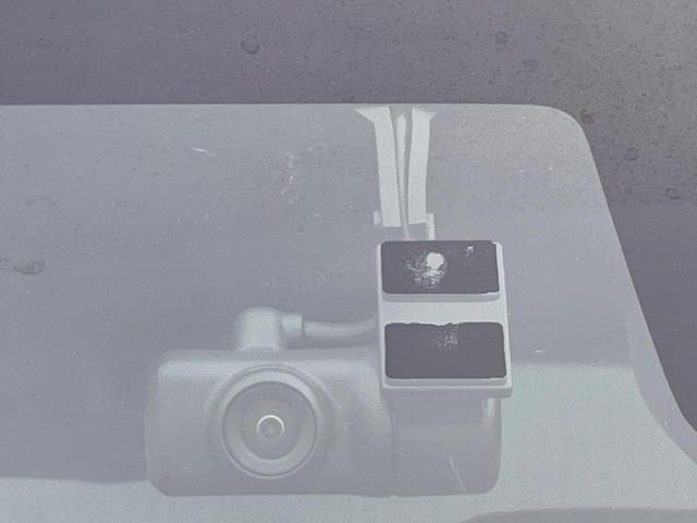 N-VAN+スタイル ファン ナビ バックカメラ ホンダセンシング レーダークルーズ 禁煙車 スマートキー LEDヘッド ETC オートマチックハイビーム 車線逸脱警報 誤発進抑制機能 先行車発進お知らせ機能 オートライト(6枚目)