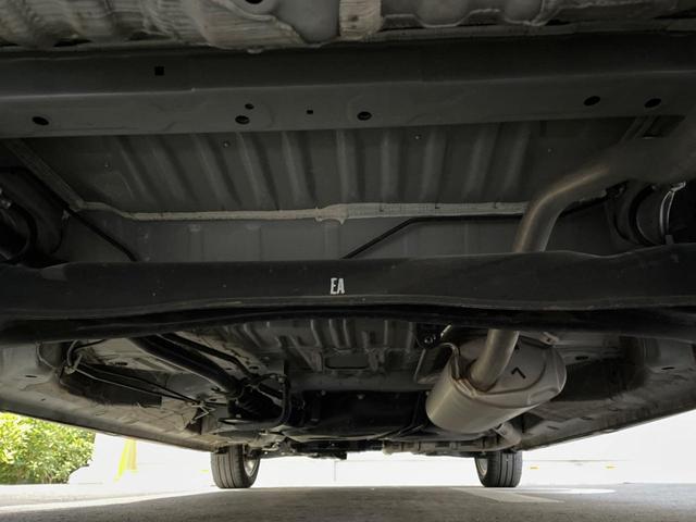 N-BOXカスタム Lターボ 後期 電動スライド 純正ナビ バックカメラ ホンダセンシング レーダークルーズ ハーフレザーシート シートヒーター レーンキープ スマートキー LEDヘッド ETC オートマチックハイビーム(19枚目)