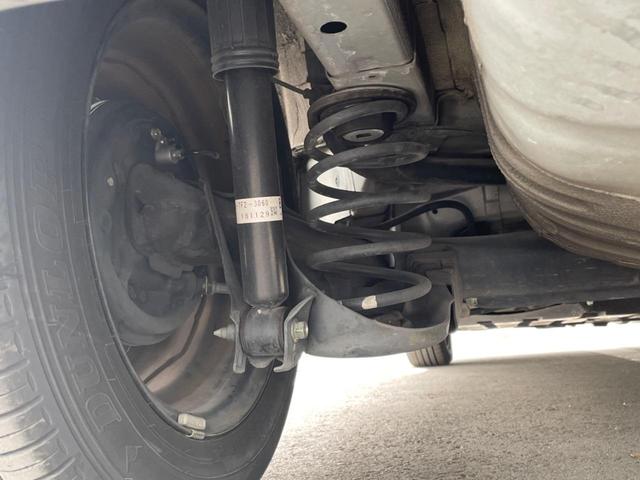 フィットハイブリッド スマートセレクション SDナビ バックカメラ 禁煙車 スマートキー ETC クルコン 1オーナー オートライト オートエアコン CD/DVD再生 フルセグ 革巻きステアリング ステアリングスイッチ(21枚目)