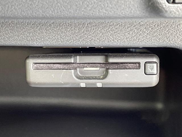 【ＥＴＣ】高速道路の料金所をストレスなく通過！話題のスポットやサービスエリアに多い「スマートＩＣ」利用時は必須のアイテムです。当店でセットアップを実施、ご納車当日からすぐにご利用いただけます！