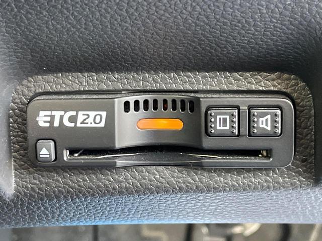 ヴェゼル ｅ：ＨＥＶ　Ｘ　９インチホンダコネクトナビ　バックカメラ　ホンダセンシング　レーダークルーズ　ドラレコ　コーナーセンサー　スマートキー　ＬＥＤヘッド　ビルトインＥＴＣ　純正１６インチアルミ　オートハイビーム（6枚目）