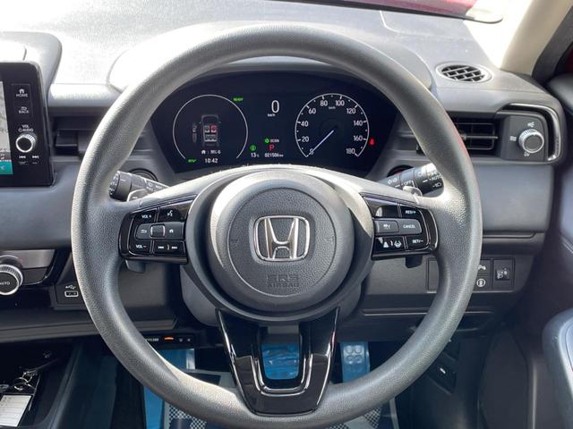 ヴェゼル ｅ：ＨＥＶ　Ｘ　９インチホンダコネクトナビ　バックカメラ　ホンダセンシング　レーダークルーズ　ドラレコ　コーナーセンサー　スマートキー　ＬＥＤヘッド　ビルトインＥＴＣ　純正１６インチアルミ　オートハイビーム（11枚目）