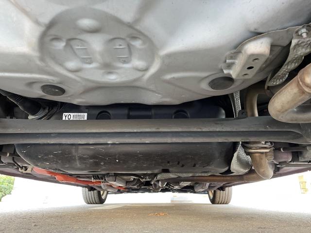 アクア Ｇブラックソフトレザーセレクション　純正７インチナビ　プリクラッシュセーフティ　バックカメラ　合皮シート　スマートキー　ＥＴＣ　クルコン　ＬＥＤヘッド　デジタルインナーミラー　車線逸脱警報　オートライト　Ｂｌｕｅｔｏｏｔｈ再生（19枚目）