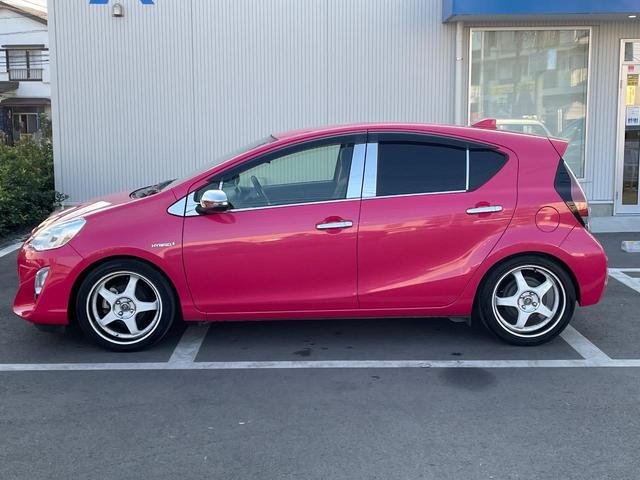 アクア Ｇブラックソフトレザーセレクション　純正７インチナビ　プリクラッシュセーフティ　バックカメラ　合皮シート　スマートキー　ＥＴＣ　クルコン　ＬＥＤヘッド　デジタルインナーミラー　車線逸脱警報　オートライト　Ｂｌｕｅｔｏｏｔｈ再生（25枚目）