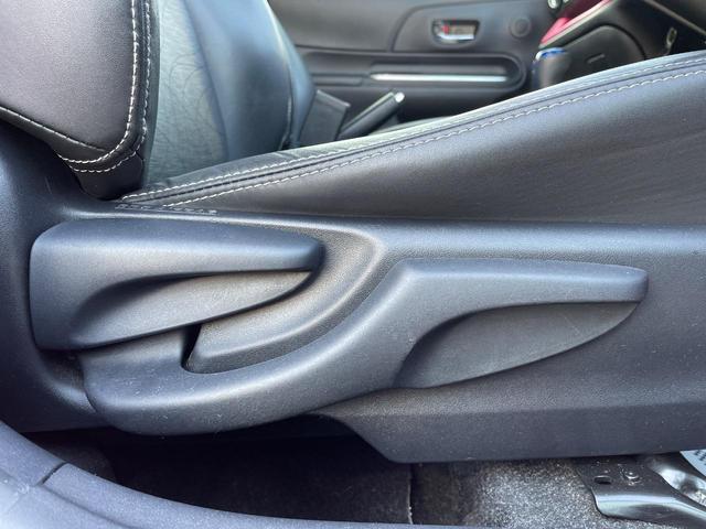 アクア Ｇブラックソフトレザーセレクション　純正７インチナビ　プリクラッシュセーフティ　バックカメラ　合皮シート　スマートキー　ＥＴＣ　クルコン　ＬＥＤヘッド　デジタルインナーミラー　車線逸脱警報　オートライト　Ｂｌｕｅｔｏｏｔｈ再生（52枚目）