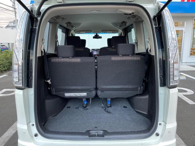 セレナ ハイウェイスター Vセレ+セーフティ SHV Aセフ 後期 純正ナビ 両側電動スライド 全周囲カメラ フロントサイドバックカメラ エマージェンシーブレーキ 禁煙車 コーナーセンサー スマートキー LEDヘッド ETC クルコン オートマチックハイビーム(11枚目)