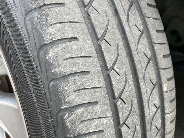 シエンタ Ｘ　７人乗　電動スライド　ナビ　バックカメラ　禁煙車　ドラレコ　スマートキー　ＬＥＤヘッド　ＥＴＣ　オートライト　純正１５インチＡＷ　Ｂｌｕｅｔｏｏｔｈ再生　ＣＤ／ＤＶＤ再生　フルセグ　フォグライト（30枚目）