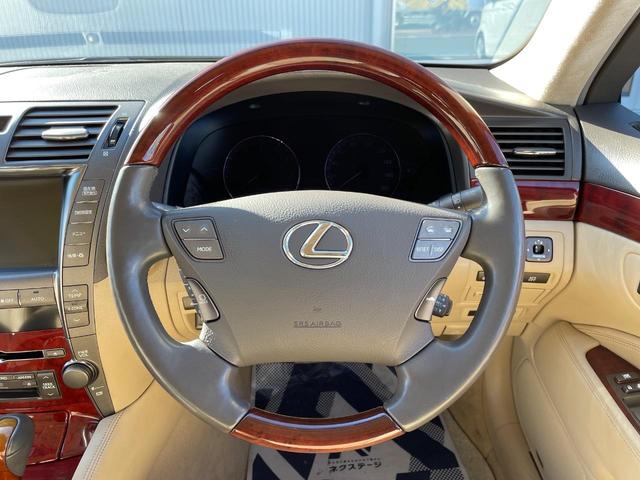 ＬＳ ＬＳ４６０　バージョンＵ　Ｉパッケージ　サンルーフ　リアエンターテイメント　マークレビンソン　プリクラッシュセーフティー　レーダークルーズ　禁煙車　本革シート　ベンチレーション　コーナーセンサー（11枚目）