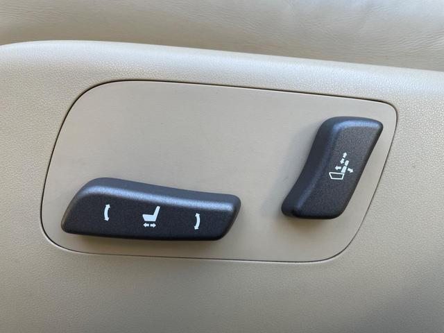 ＬＳ ＬＳ４６０　バージョンＵ　Ｉパッケージ　サンルーフ　リアエンターテイメント　マークレビンソン　プリクラッシュセーフティー　レーダークルーズ　禁煙車　本革シート　ベンチレーション　コーナーセンサー（43枚目）