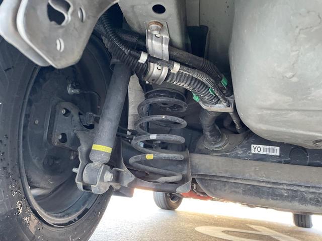 アクア S 純正ナビ バックカメラ 禁煙車 スマートキー ETC オートライト オートエアコン Bluetooth再生 CD再生 地デジ ステアリングスイッチ(20枚目)