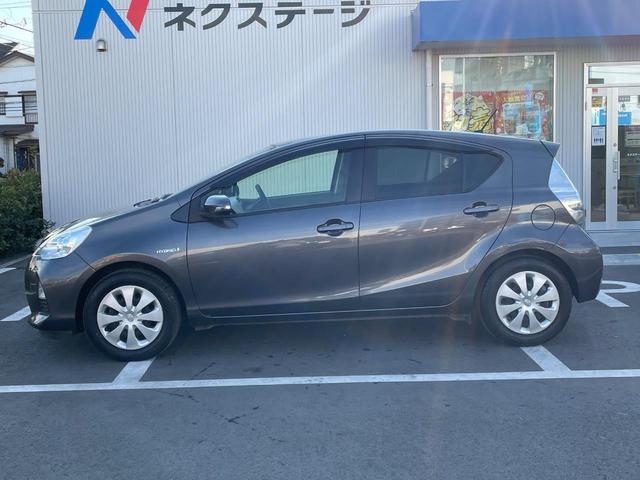 アクア S 純正ナビ バックカメラ 禁煙車 スマートキー ETC オートライト オートエアコン Bluetooth再生 CD再生 地デジ ステアリングスイッチ(25枚目)