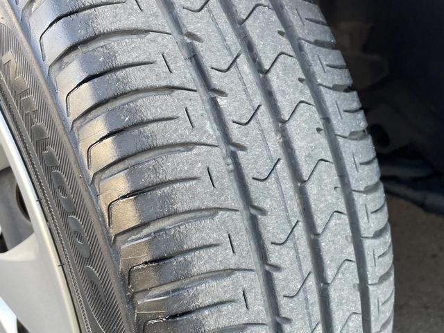 アクア S 純正ナビ バックカメラ 禁煙車 スマートキー ETC オートライト オートエアコン Bluetooth再生 CD再生 地デジ ステアリングスイッチ(30枚目)