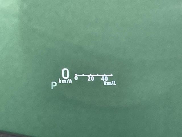 �y�w�b�h�A�b�v�f�B�X�v���C�z���݂̑��x�⑖�s�����f�W�^���\���ŉ^�]�ȑO���̃K���X�ɓ��e�I�^�]���A�ڐ������炳���K�v�ȏ����m�F�ł���̂łƂ��Ă��֗��ň��S�I