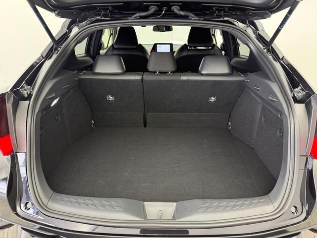 Ｃ－ＨＲ Ｇ　モード　ネロ　セーフティプラスＩＩ　ワンオーナー　純正ＤＡ　全方位カメラ　セーフティーセンス　ＢＳＭ　レーダークルーズ　１００Ｖ電源　ＥＴＣ　シートヒーター　コーナーセンサー　ＬＥＤヘッド　純正アルミホイール　スタッドレス車載　禁煙車（59枚目）