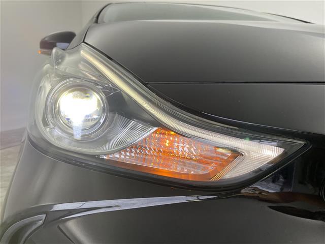プリウスアルファ Ｇツーリングセレクション　モデリスタエアロ　純正９型ナビ　Ｂカメラ　衝突軽減　レーダークルーズ　レーンキープ　オートハイビーム　ＬＥＤヘッド　フォグランプ　ビルトインＥＴＣ　プッシュスタート　スマートキー　純正アルミ　禁煙車（43枚目）