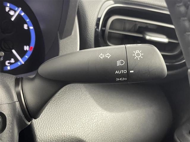 ヤリスクロス Ｚ　純正９インチディスプレイオーディオ　バックカメラ　レーダークルーズコントロール　ＬＥＤライト　ＡＨＢ　ハーフレザーシート　シートヒーター　純正１８インチＡＷ　ステアリングリモコン　ＥＴＣ２．０　禁煙車（31枚目）