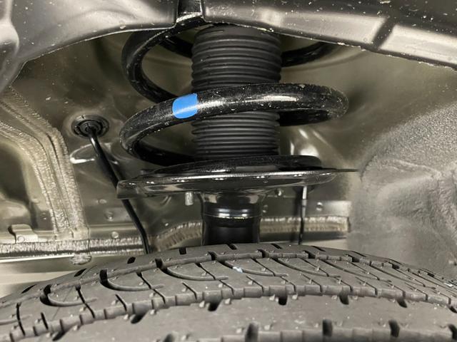 デリカＤ：５ シャモニー　登録済未使用車　フリップダウンモニター　ＡＬＰＩＮＥ１１型ナビ　全方位カメラ　両側パワースライドドア　パワーバックドア　レーダークルーズコントロール　シートヒーター　純正１８インチＡＷ　パドルシフト（64枚目）