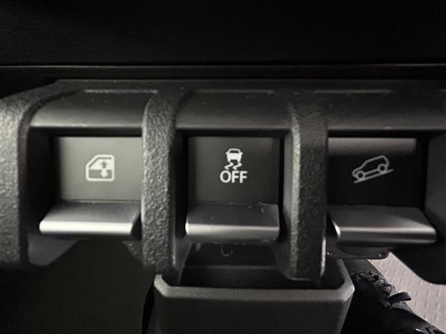 ◆商談ルームには「キッズスペース」を完備しています。ＤＶＤ、ブロック、絵本、おままごとセット。お子様連れでも、ゆっくりとお車をお選びいただけます！