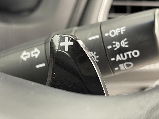 ヴェゼル ハイブリッド　モデューロＸ・ホンダセンシング　純正８インチナビ　バックカメラ　アダプティブクルーズコントロール　ＬＥＤ　ハーフレザーシート　シートヒーター　純正１８インチＡＷ　ステアリングリモコン　パドルシフト　スマートキー　ＥＴＣ　禁煙車（21枚目）