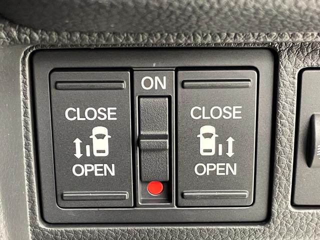 ステップワゴン ｅ：ＨＥＶスパーダ　禁煙車　登録済未使用車　両側パワースライドドア　ホンダコネクトナビ　アップルカープレイ　フルセグ　バックカメラ　ビルトインＥＴＣ　ハーフレザーシート　アダクティブクルーズコントロール　シートヒーター（7枚目）