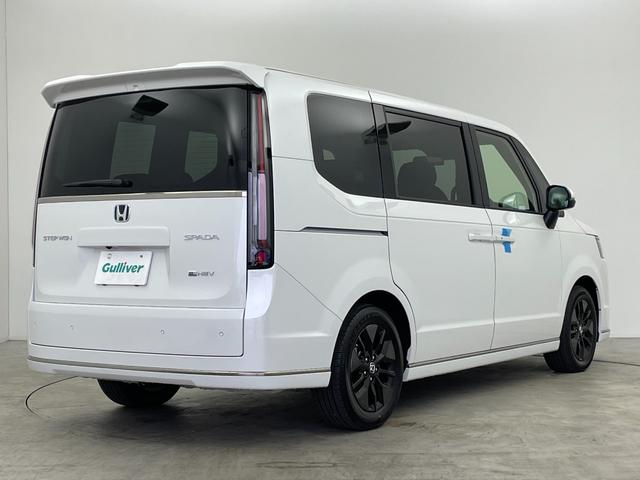 ステップワゴン ｅ：ＨＥＶスパーダ　禁煙車　登録済未使用車　両側パワースライドドア　ホンダコネクトナビ　アップルカープレイ　フルセグ　バックカメラ　ビルトインＥＴＣ　ハーフレザーシート　アダクティブクルーズコントロール　シートヒーター（63枚目）