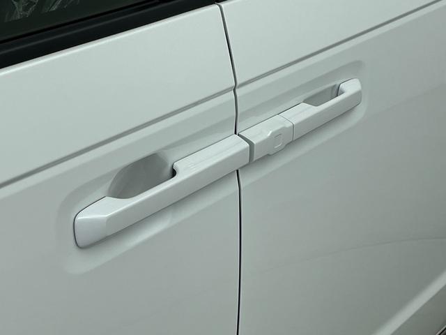 ステップワゴン ｅ：ＨＥＶスパーダ　禁煙車　登録済未使用車　両側パワースライドドア　ホンダコネクトナビ　アップルカープレイ　フルセグ　バックカメラ　ビルトインＥＴＣ　ハーフレザーシート　アダクティブクルーズコントロール　シートヒーター（67枚目）