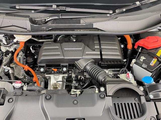 ステップワゴン ｅ：ＨＥＶスパーダ　禁煙車　登録済未使用車　両側パワースライドドア　ホンダコネクトナビ　アップルカープレイ　フルセグ　バックカメラ　ビルトインＥＴＣ　ハーフレザーシート　アダクティブクルーズコントロール　シートヒーター（70枚目）