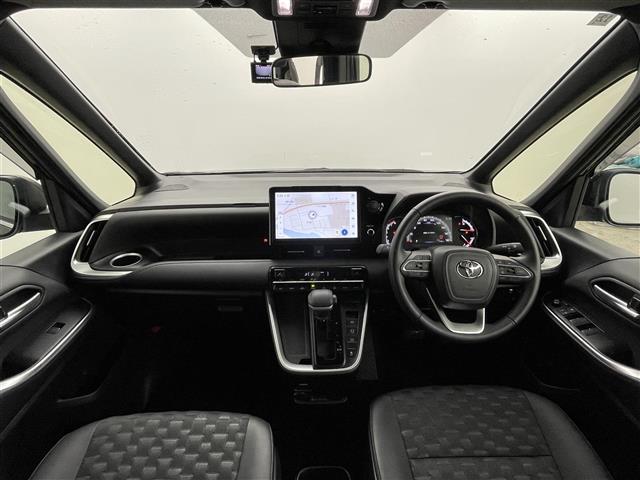 ヴォクシー S-Z フリップダウンモニター 純正10.5インチナビ バックカメラ 両側パワースライドドア LED AHB シートヒーター ハーフレザーシート 純正17インチAW ドラレコ ETC2.0 禁煙車(2枚目)