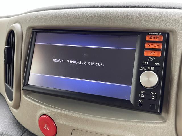 キューブ １５Ｘ　Ｖセレクション　純正７インチナビ　フルセグＴＶ　バックカメラ　オートライト　ベンチシート　純正フロアマット　ＥＴＣ　スマートキー　盗難防止装置　横滑り防止装置　パワーウィンドウ　パワーステアリング　禁煙車（4枚目）